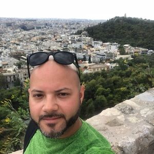 Meet your Posher, Luis